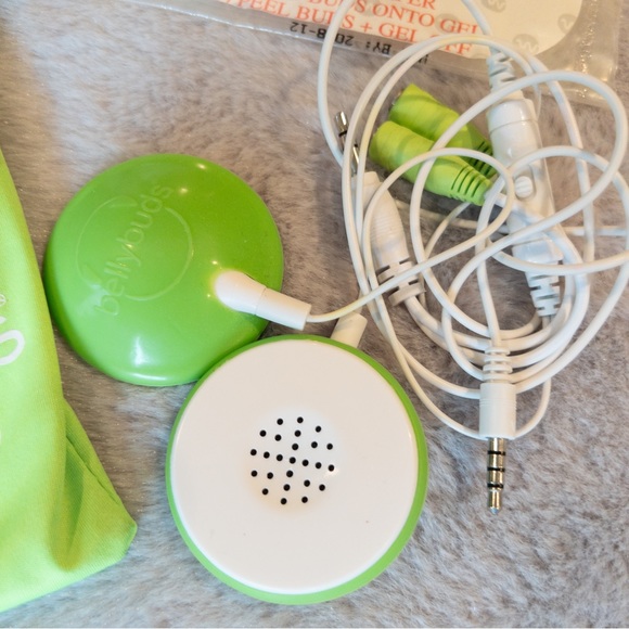 Wavhello Belly Buds Pregnancy Baby Bump Headphones Prenatal Belly Speakers - Picture 2 of 4